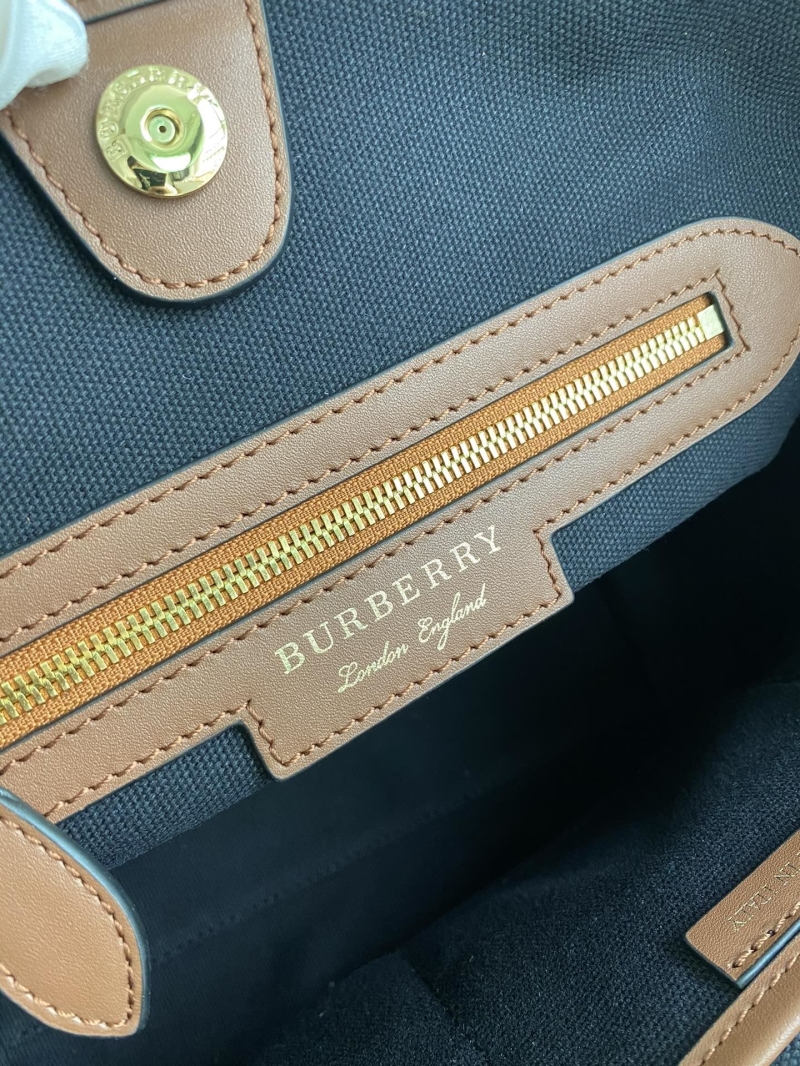 Bv*b*rry shopping bags